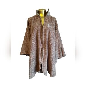 RARE Vintage Mme de la Peltrie Quebec Cape Poncho zip fall spring one size‎